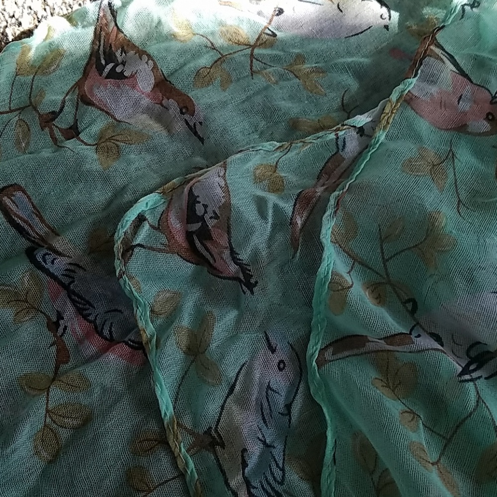 Scarf - Picture 2 of 3
